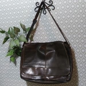 pelle studio leather bolsa